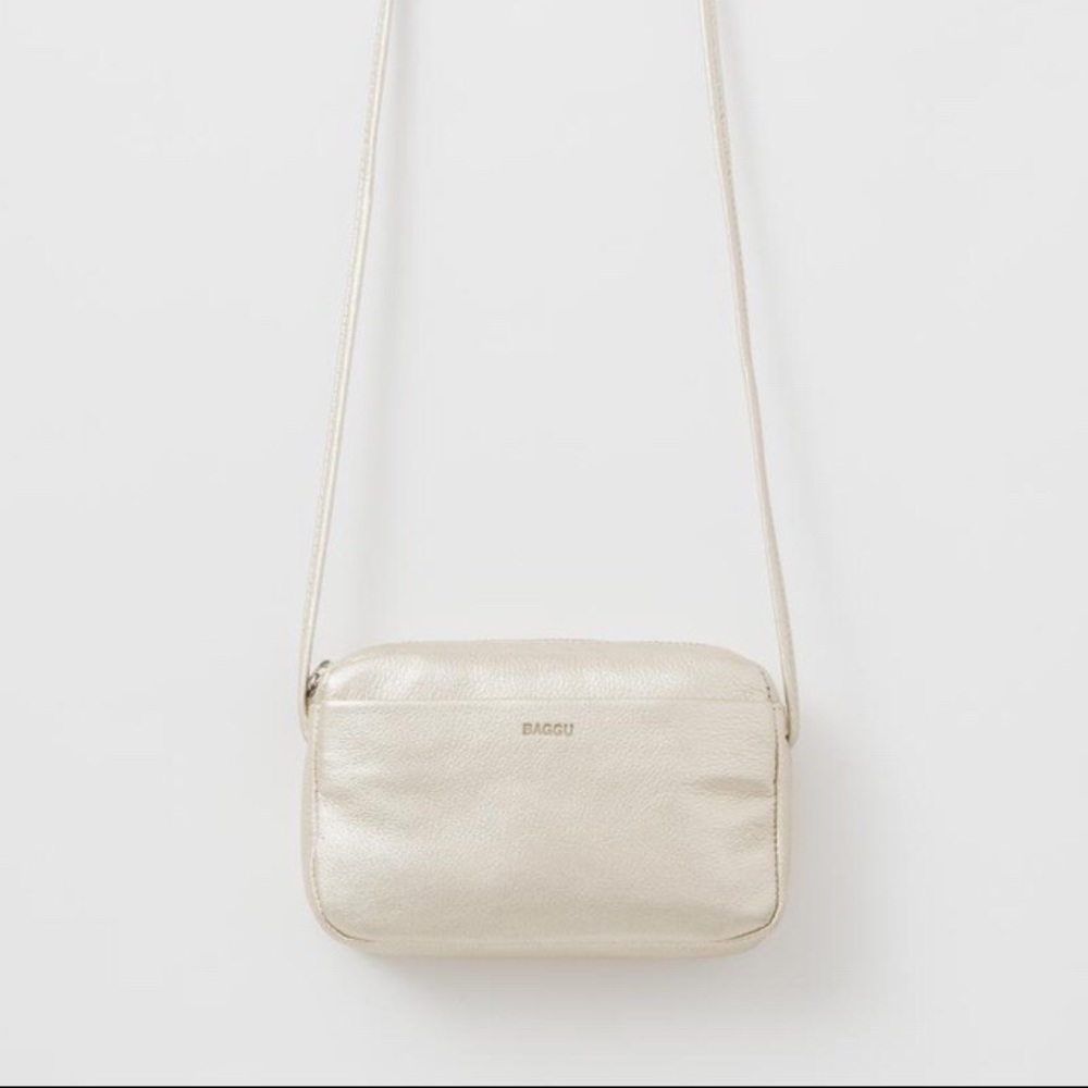 Baggu leather mini purse in Platinum